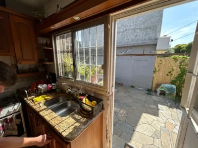 VENTA A pasos de Colegio British/235m2/2 Dorm/cochera/jardin/Carrasco Norte