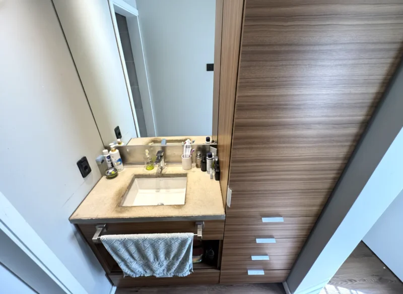 VENTA Exclusiva Casa Remodelada/4 Dorm/3 Baños/piscina/ggex2/Lagomar Sur