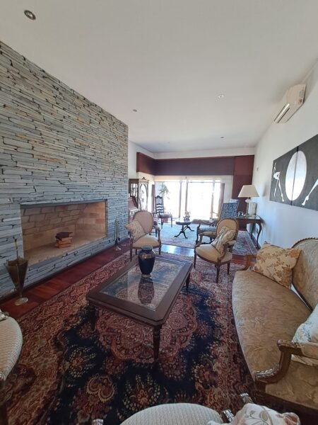 VENTA Residencia de Lujo Frente al Mar en Carrasco Sur/1600 M2/Piscina Infinita