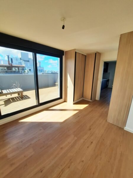 VENTA Penthouse/terraza De 72m2/Cochera Doble/Punta Carretas