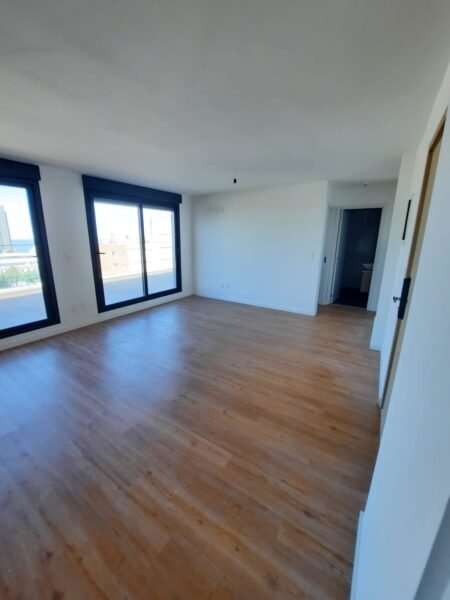VENTA Penthouse/terraza De 72m2/Cochera Doble/Punta Carretas