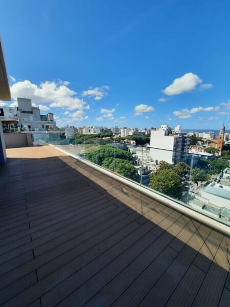 VENTA Penthouse/terraza De 72m2/Cochera Doble/Punta Carretas