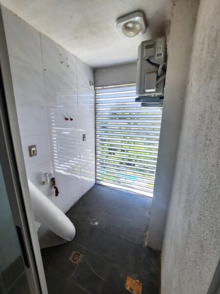 VENTA Con Renta/Apta Banco/2d/2b/74m/Terraza/Doble Balcon/a pasos del Águila