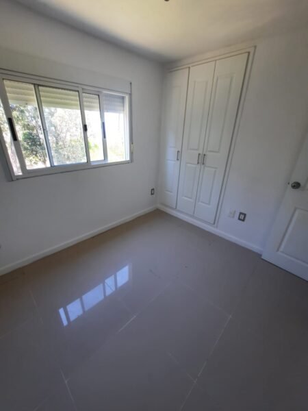 VENTA Con Renta/Apta Banco/2d/2b/74m/Terraza/Doble Balcon/a pasos del Águila