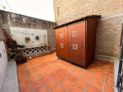 VENTA Acepta Banco/2 Dorm+Esc/2 Baños/Gge/Doble Patio/110m2/Bvr España y Luis de la Torre