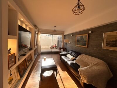 VENTA Acepta Banco/2 Dorm+Esc/2 Baños/Gge/Doble Patio/110m2/Bvr España y Luis de la Torre