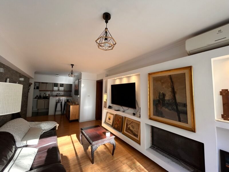 VENTA Acepta Banco/2 Dorm+Esc/2 Baños/Gge/Doble Patio/110m2/Bvr España y Luis de la Torre