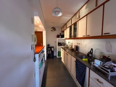 VENTA Acepta Banco/2 Dorm+Esc/2 Baños/Gge/Doble Patio/110m2/Bvr España y Luis de la Torre