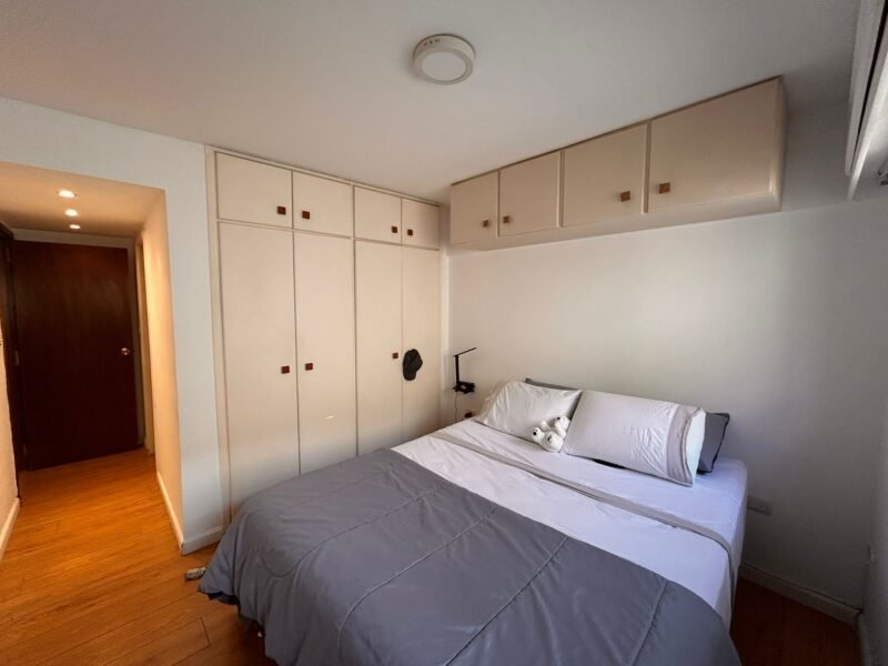 VENTA Acepta Banco/2 Dorm+Esc/2 Baños/Gge/Doble Patio/110m2/Bvr España y Luis de la Torre