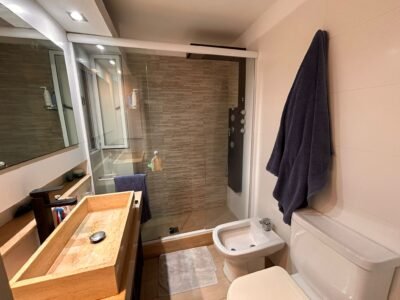 VENTA Acepta Banco/2 Dorm+Esc/2 Baños/Gge/Doble Patio/110m2/Bvr España y Luis de la Torre