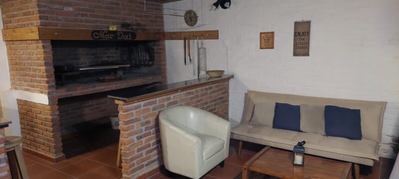 ALQUILER TEMPORAL Equipada con Piscina Climatizada Cerrada/Doble Parrillero/Las Toscas