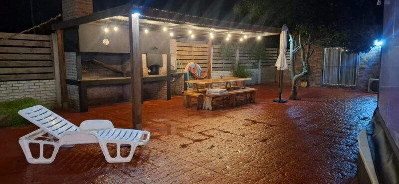 ALQUILER TEMPORAL Equipada con Piscina Climatizada Cerrada/Doble Parrillero/Las Toscas