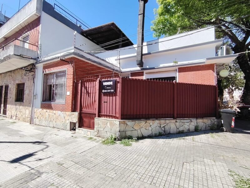 VENTA Casa Esquina/152m2/terraza/jardin/Coronel Alegre&Gestido, Pocitos