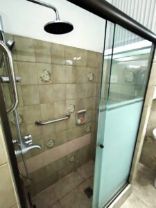 VENTA Apta Banco y Permuta/73m2/sobre Gral.Brito del Pino