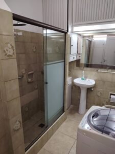 VENTA Apta Banco y Permuta/73m2/sobre Gral.Brito del Pino