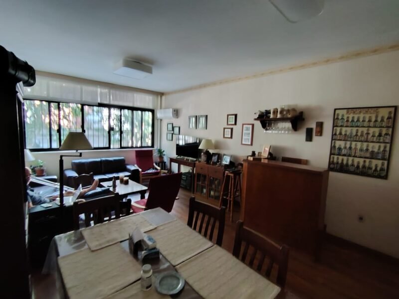 VENTA Frente/94m2/3 Dorm/2 Baños/a pasos del Lago, Parque Rodo