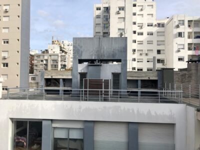 VENTA Ideal Inversion! Apto con Renta hasta Agosto/ Pocitos