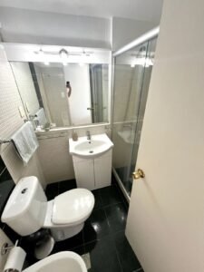 VENTA Gran Apto al frente/118m2/3 dorm/2 baños/Gge/Carrasco Sur