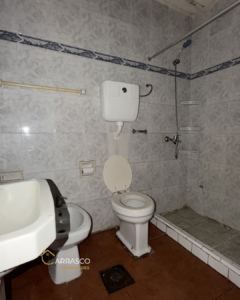 CASA EN VENTA EN BARRIO REDUCTO – AMPLITUD Y POTENCIAL