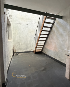 CASA EN VENTA EN BARRIO REDUCTO – AMPLITUD Y POTENCIAL