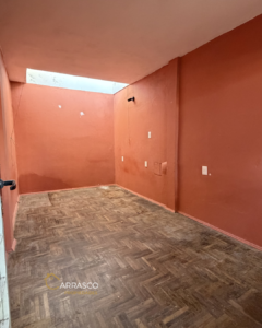 CASA EN VENTA EN BARRIO REDUCTO – AMPLITUD Y POTENCIAL