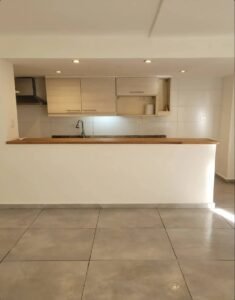 Piso 1 al Frente/a 200m de la rambla/con renta hasta 12-2026/1 dorm/balcon/Palermo