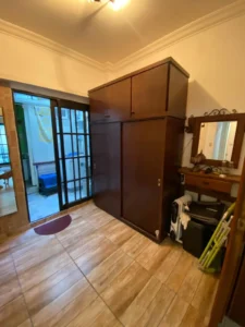 Venta Impecable Apartamento tipo Casa, 2 Dormitorios y 2 Patios en Centro
