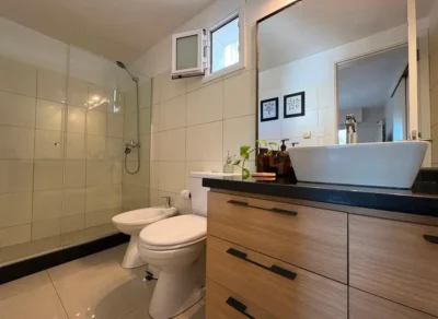 Traspaso de Gran Apto/balcon/terraza/cochera/60m2/Barra de Carrasco