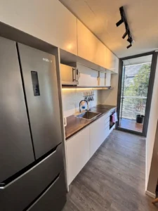 Gran Apto de 1 dorm/ balcon/cochera/54m2/amenities/ Malvin Sur