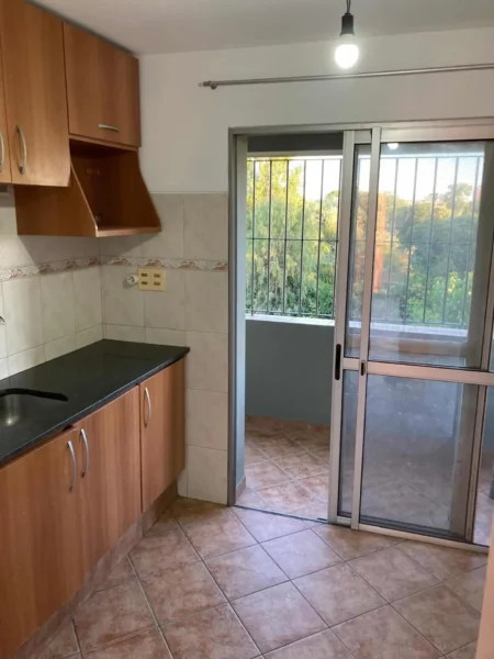 Apto en Venta, sobre Alejandro Gallinal en la zona de Malvin Norte.