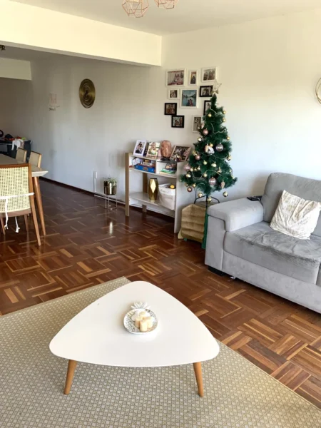 Frente/Piso 8/60m2/2 Dorm/Balcon/sobre Av. Brasil, Pocitos