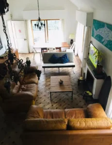 IDEAL EMPRESA O FAMILIA/400m2/4 dorm/3 baños/cochera/Carrasco Sur