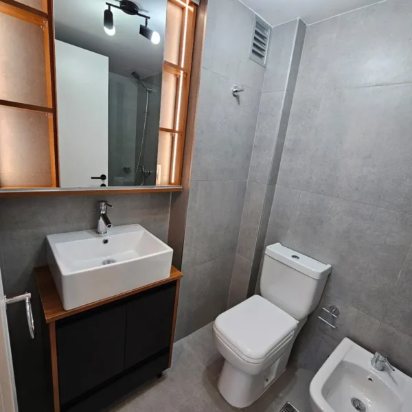 A Estrenar/2 Dormitorios Con Garaje/cordon