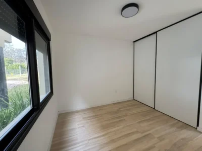 Gran Casa en Cumbres de Carrasco/1000m2/3 dorm/2 baños/Cocherax2/Piscina