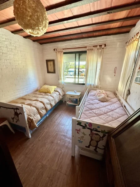 Gran Casa en Venta! 3 dorm/2 baños/2 cocheras/350m2/Piscina/deck/Parque Carrasco