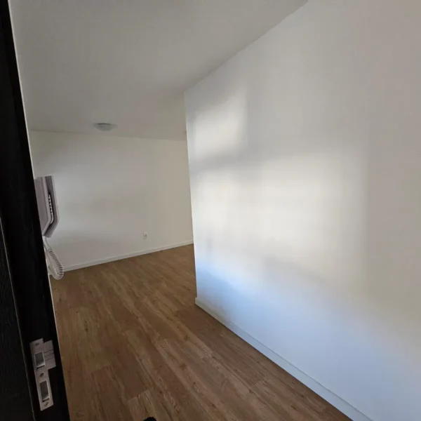 A Estrenar/2 Dormitorios Con Garaje/cordon