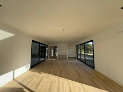 Gran Casa en Cumbres de Carrasco/1000m2/3 dorm/2 baños/Cocherax2/Piscina