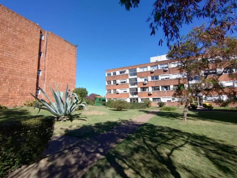 Oportunidad! piso 3 por escalera/Complejo Cerrado/ Grito de Gloria , Punta Gorda