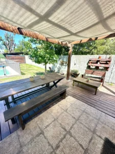 Gran Casa en Venta! 3 dorm/2 baños/2 cocheras/350m2/Piscina/deck/Parque Carrasco