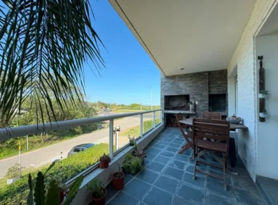 Traspaso de Gran Apto/balcon/terraza/cochera/60m2/Barra de Carrasco