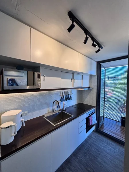 Gran Apto de 1 dorm/ balcon/cochera/54m2/amenities/ Malvin Sur