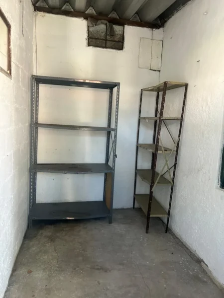 Casa en Alquiler FAMILIA O EMPRESA/Zona de Colegios/Fondo/Barbacoa/Apto Indepte.