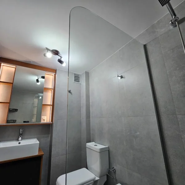 A Estrenar/2 Dormitorios Con Garaje/cordon