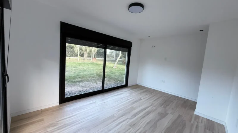 Gran Casa en Cumbres de Carrasco/1000m2/3 dorm/2 baños/Cocherax2/Piscina