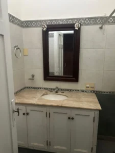 Casa en Alquiler FAMILIA O EMPRESA/Zona de Colegios/Fondo/Barbacoa/Apto Indepte.