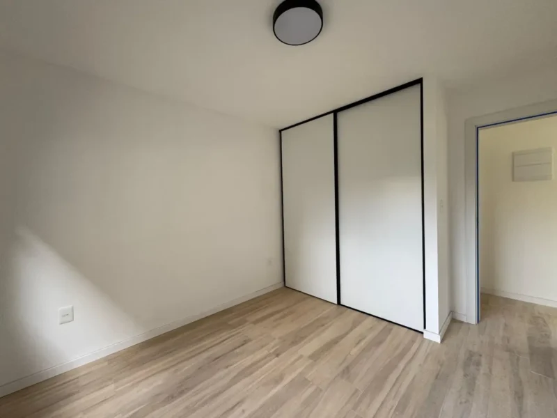 Gran Casa en Cumbres de Carrasco/1000m2/3 dorm/2 baños/Cocherax2/Piscina