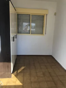 Alquiler de gran casa/310m2/4 dorm/3 baños/barbacoa/3 cocheras/Malvin