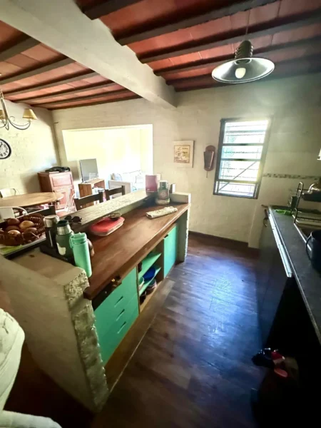 Gran Casa en Venta! 3 dorm/2 baños/2 cocheras/350m2/Piscina/deck/Parque Carrasco