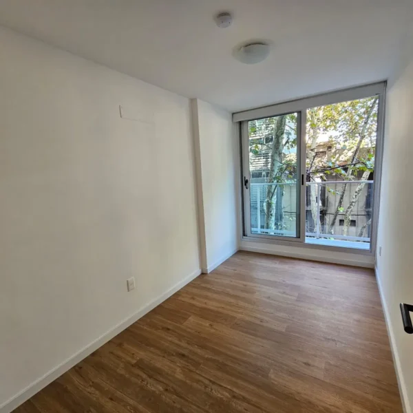 A Estrenar/2 Dormitorios Con Garaje/cordon