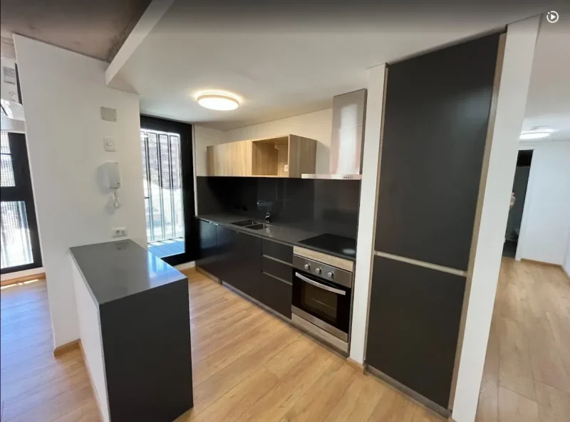 Alquiler Apartamento 2 Dormitorios/Piso8/Alma Brava, Centro